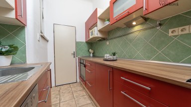 Prodej zděného, velmi prostorného bytu 3+1 v Hradci Králové - Věkoše