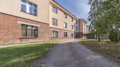 Prodej zděného, velmi prostorného bytu 3+1 v Hradci Králové - Věkoše