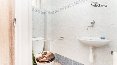 Pronájem podkrovního bytu 3+kk v centru města Hradce Králové - ulice Čelakovského