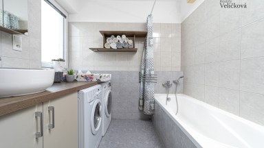 Prodej úchvatného nového bytu 3+1 s terasou a krytým garážovým stáním, v ulici Stromová, Pardubice