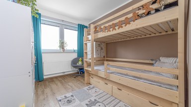 Prodej úchvatného nového bytu 3+1 s terasou a krytým garážovým stáním, v ulici Stromová, Pardubice