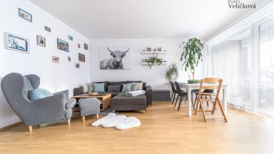 Prodej úchvatného nového bytu 3+1 s terasou a krytým garážovým stáním, v ulici Stromová, Pardubice