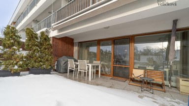 Prodej úchvatného nového bytu 3+1 s terasou a krytým garážovým stáním, v ulici Stromová, Pardubice