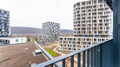 Prodej krásného bytu 2+kk s prostorným balkonem a sklepem v nově vznikající rezidenci Zahálka