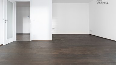 Prodej krásného bytu 2+kk s prostorným balkonem a sklepem v nově vznikající rezidenci Zahálka