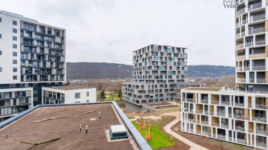 Prodej krásného bytu 2+kk s prostorným balkonem a sklepem v nově vznikající rezidenci Zahálka