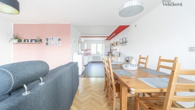 Prodej velmi pěkného rodinného řadového domu V Hradci Králové - Svobodné Dvory