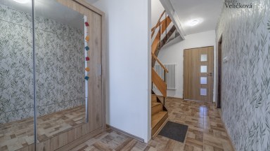 Prodej velmi pěkného rodinného řadového domu V Hradci Králové - Svobodné Dvory