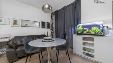 Prodej krásného bytu v novostavbě 2+kk s balkonem v ulici K Meteoru, Svobodné Dvory, Hradec Králové 