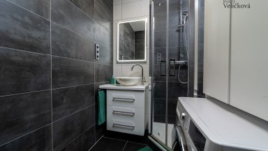 Prodej krásného bytu 3+1 po rekonstrukci v oblíbené městské části Hradce Králové - Věkoše