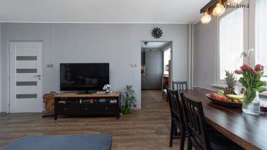 Prodej krásného bytu 3+1 po rekonstrukci v oblíbené městské části Hradce Králové - Věkoše