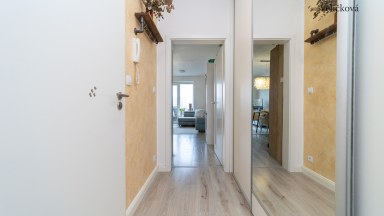 Prodej pěkného bytu v novostavbě 2+kk v Hradci Králové, ulice Jana Masaryka