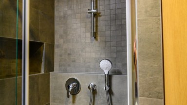 Pronájem luxusního bytu 1+kk se zasklenou lodžií v Hradci Králové - Moravské Předměstí