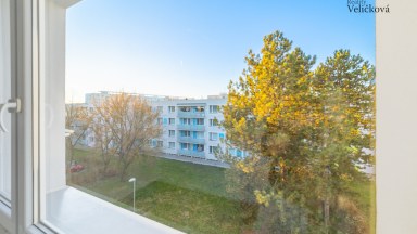 Prodej krásného, nově zrekonstruovaného družstevního bytu 3+1 v ul. M. Horákové, Hradec Králové