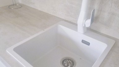 Pronájem krásného bytu 2+kk s parkovacím stáním ve Smiřicích