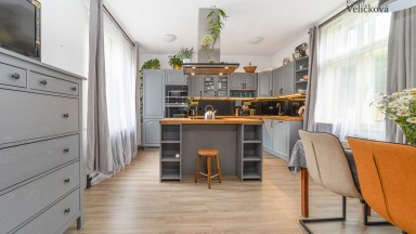 Prodej rodinného domu o dispozici 4+kk v Náchodě 