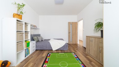 Krásný, zrekonstruovaný byt 3+1 s balkonem v Hradci Králové - Sekaninova