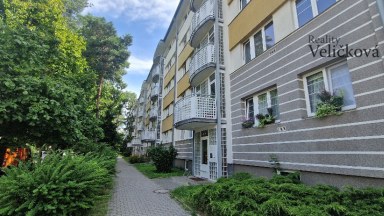 Pronájem pěkného bytu 3+kk v Hradci Králové - ulice Gagarinova