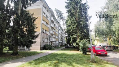 Pronájem pěkného bytu 3+kk v Hradci Králové - ulice Gagarinova