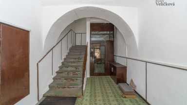 Prodej historického činžovního domu v úpatí krkonošského národního parku 