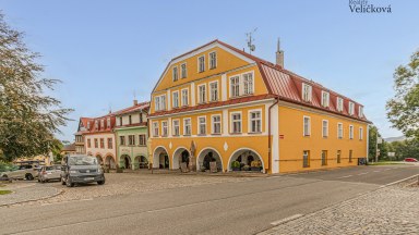 Prodej historického činžovního domu v úpatí krkonošského národního parku 