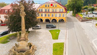 Prodej historického činžovního domu v úpatí krkonošského národního parku 