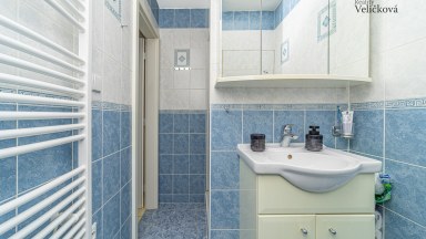 Prodej částečně zrekonstruovaného bytu 2+kk v Hradci Králové na Moravském Př. - ul. Fričova