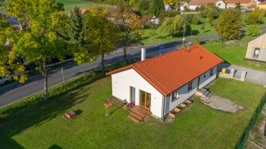 Prodej útulné novostavby rodinného domu 5+kk v obci Krakovany