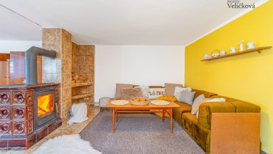 Prodej útulného rodinného domu 93 m2 k trvalému bydlení i rekreaci, s pozemkem 386 m2, Stará Skřeněř