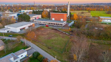 Pronájem víceúčelového komerčního pozemku – Hradec Králové