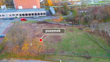 Pronájem víceúčelového komerčního pozemku – Hradec Králové