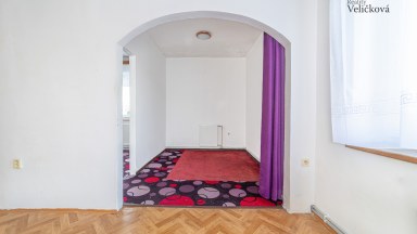 Prostorný 3+1 v Lípě u Všestar – ideální základ pro moderní bydlení nedaleko krajského města