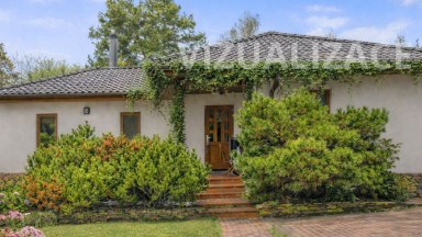 Nádherná novostavba rodinného domu 3+kk s možností přístavby až 2 pokojů, přímo u lesa ve Svinarech