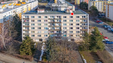 Prodej zrekonstruovaného bytu 3+kk/3+1 v Hradci Králové - Formánkova ulice (Moravské Předměstí)