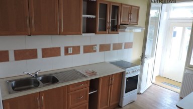 Prodej světlého bytu 3+1 v Hořicích