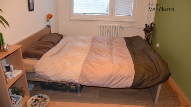 Prodej krásného, kompletně zrekonstruovaného bytu 3+1 v HK - LK II.